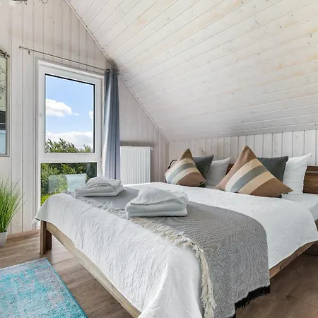 Strandlodge - Direkt Am Weidefelderstrand Mit Sauna Und Kamin * Olpenitz